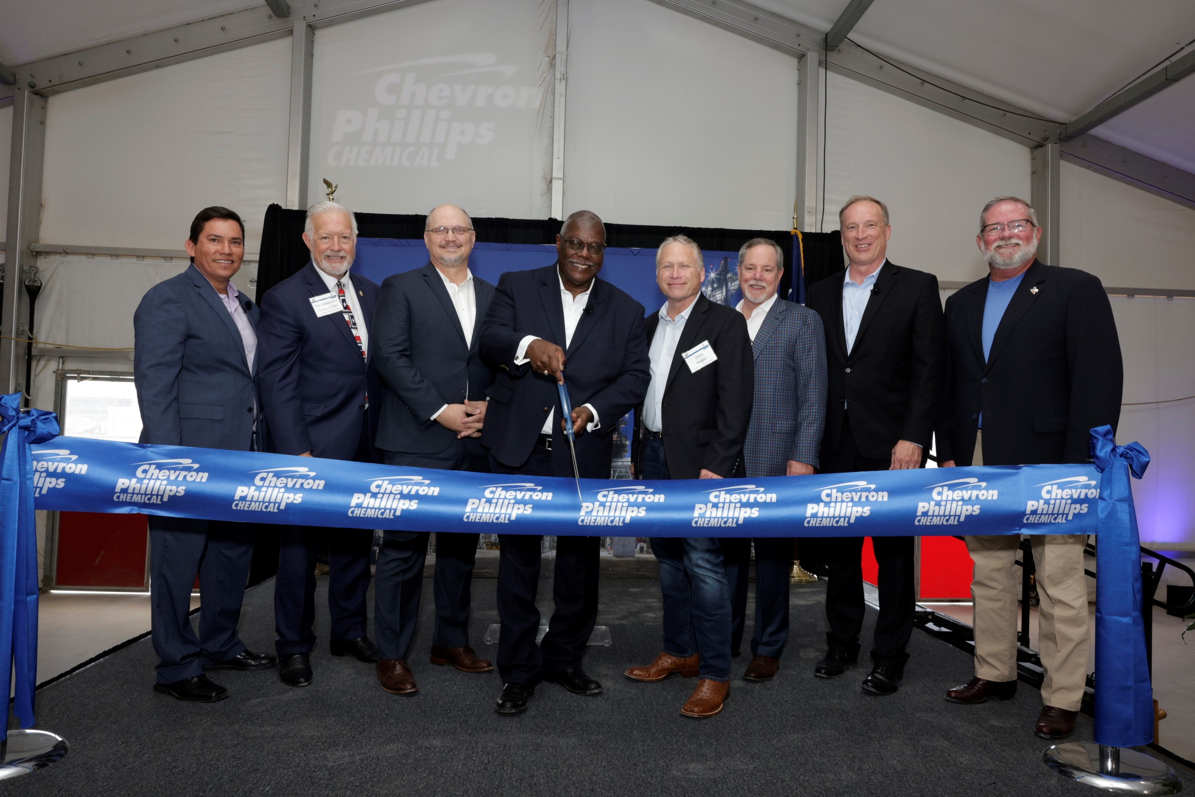 JD Slaughter, Brook Brookshire, S&B Chevron Phillips Chemical's 1-Hexene Unit ribbon cutting